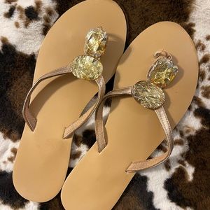 GEM 💎 Sandals 🩴